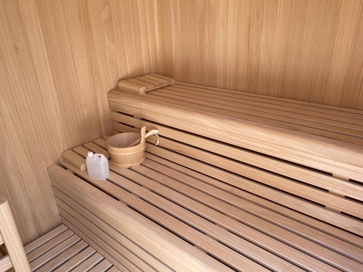 Murias de Pedredo Casa Amada Con Piscinaヴィラ エクステリア 写真